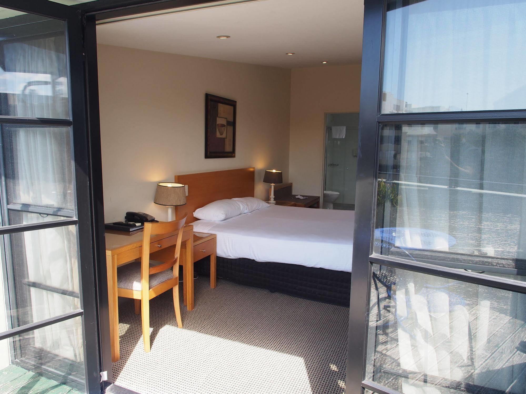 Savoy Double Bay Hotel Sydney Exterior photo