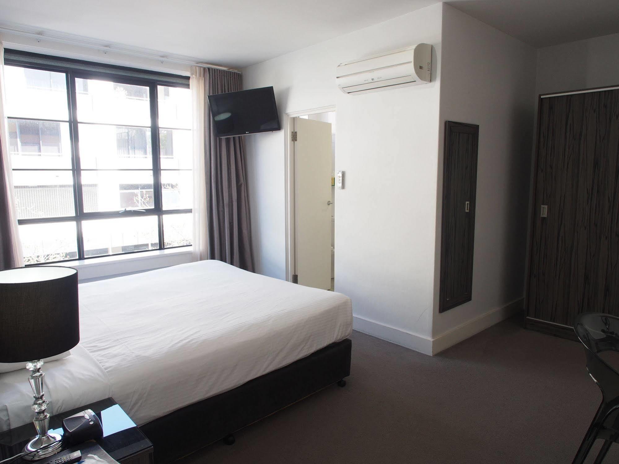 Savoy Double Bay Hotel Sydney Exterior photo