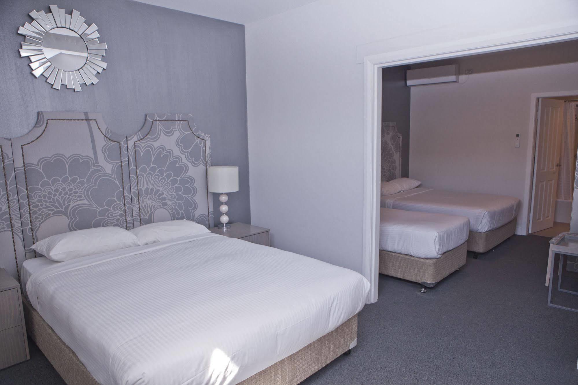 Savoy Double Bay Hotel Sydney Exterior photo